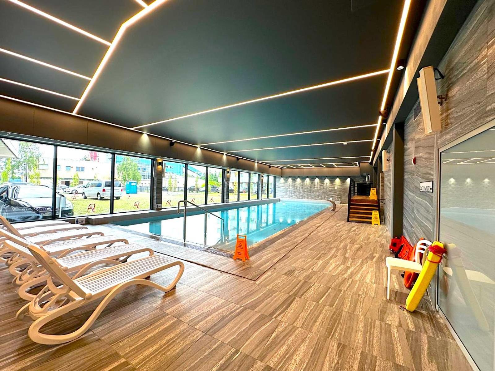קולובז'ג Apartament Superior Blue Przy Plazy- Free Pool, Saunas, Jacuzzi, Fitness, Salzgrotte מראה חיצוני תמונה