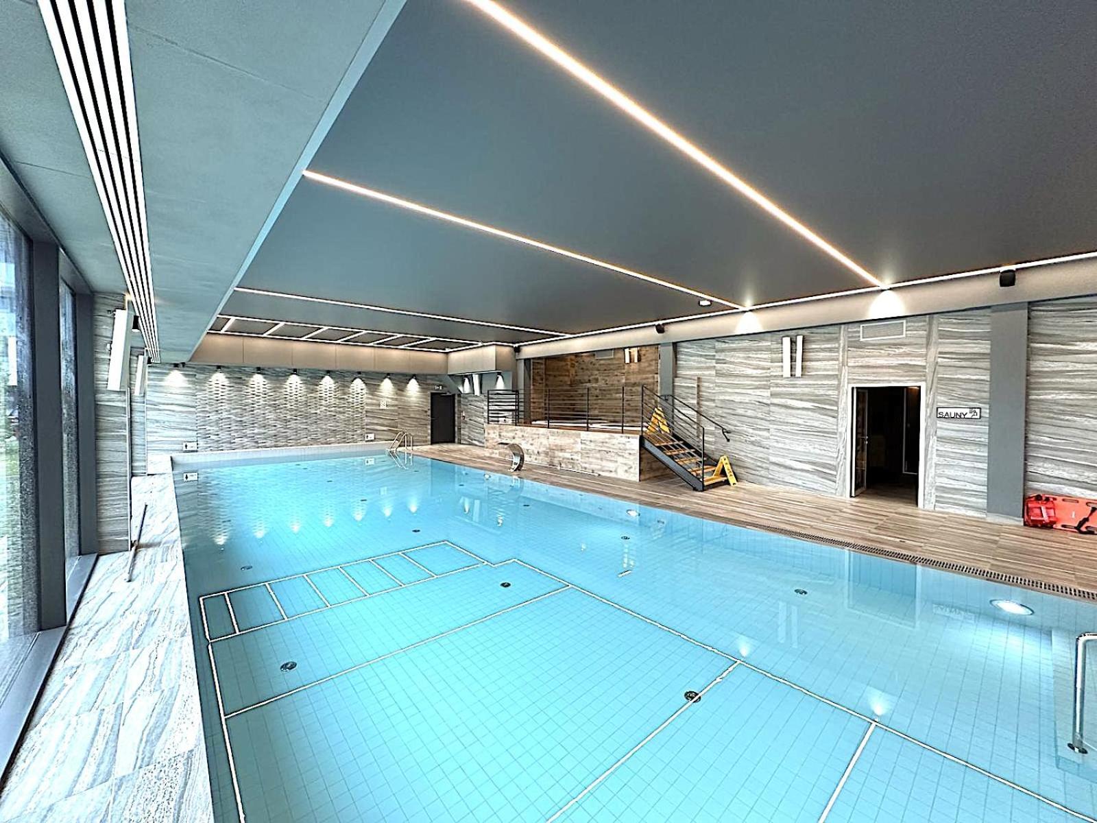 קולובז'ג Apartament Superior Blue Przy Plazy- Free Pool, Saunas, Jacuzzi, Fitness, Salzgrotte מראה חיצוני תמונה